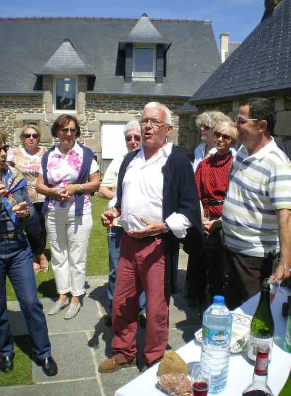 02_IMGP0869 (Falcou).jpg - Quelques explications « bretonnantes »...